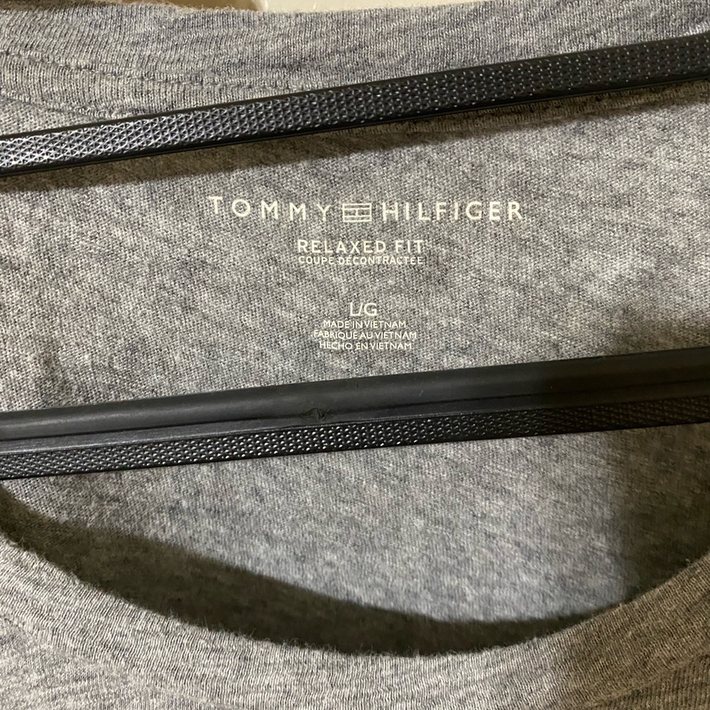 Tommy Hilfiger tee